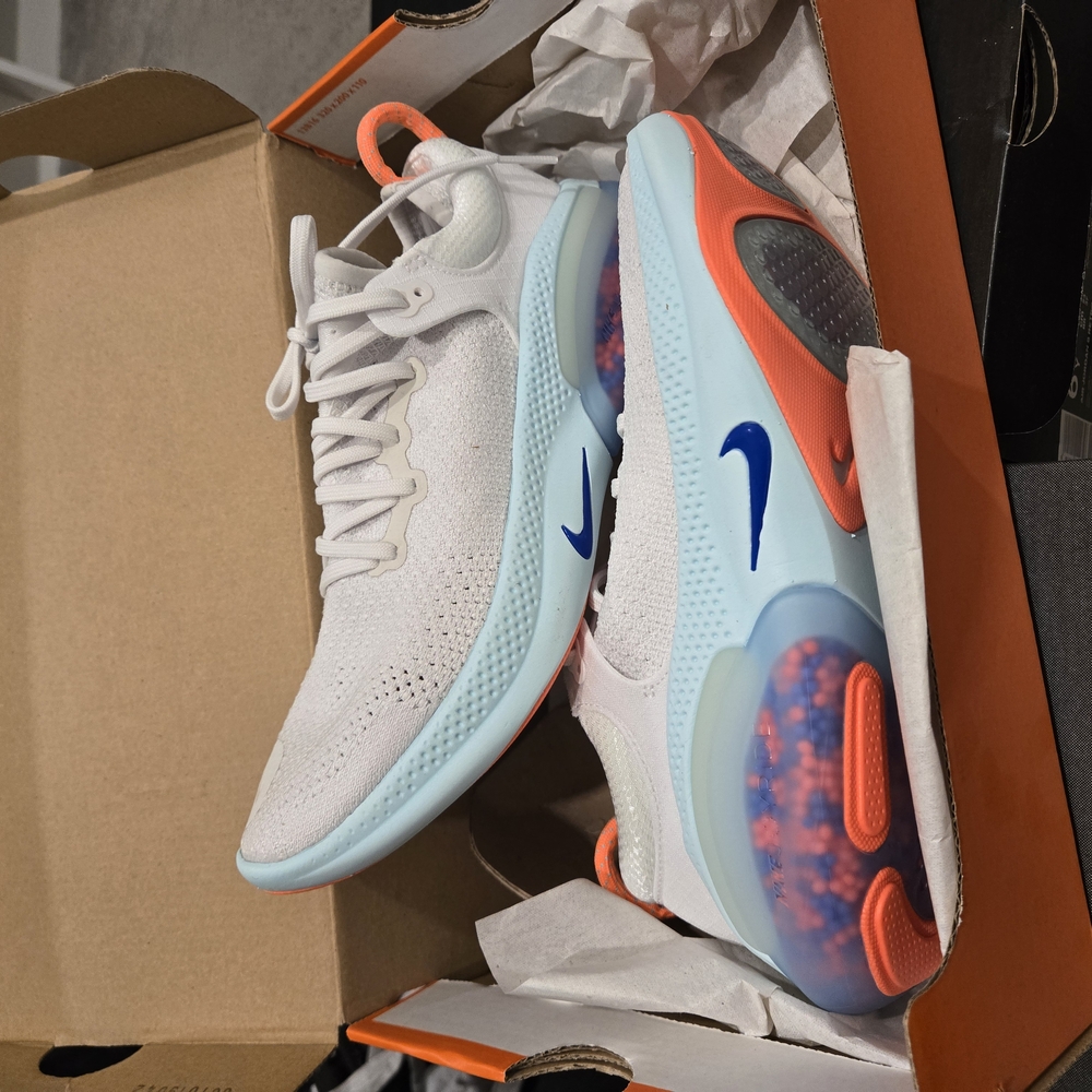 Nike White and Orange Sneakers
